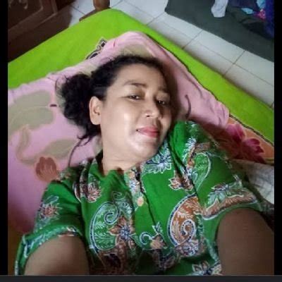 twitter ngentot|penikmat binor @pemudanakal02 .